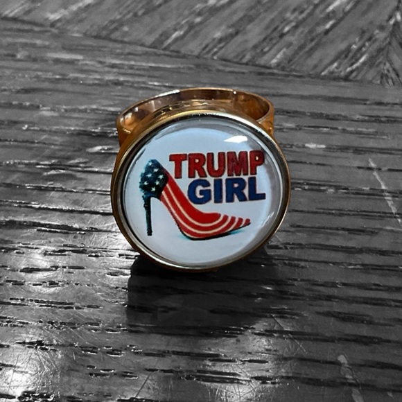 🇺🇸 “Trump Girl” Adjustable Silver Ring! - Picture 1 of 6
